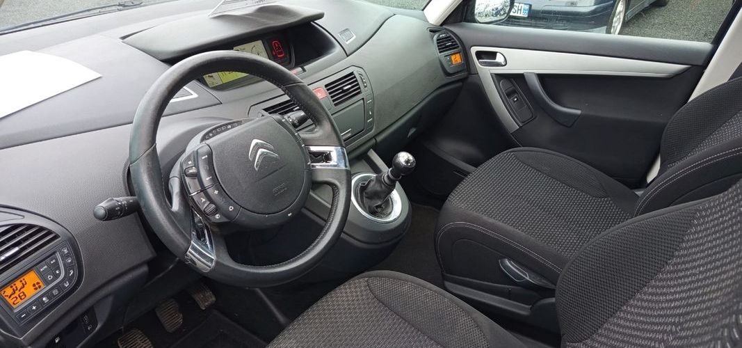 citroen c4 picaso phase 2  /E-HDI 1.6L 112 CH /172291KM / GARANTIE 12 MOIS EUROPEENNE 