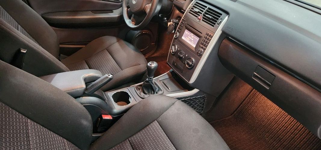 classe b 180 2l cdi 110ch /boite manuelle /155000km/ GARANTIE 12 MOIS EUROPEENNE 