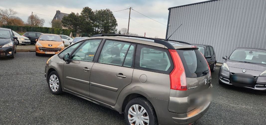 grand c4 picasso  7 places 1.6 hdi 110ch :199900km/ GARANTIE 6 MOIS NATIONALE 