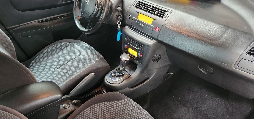 citroen c4   2l hdi 136 ch  en boite auto /131000KM /GARANTIE 6MOIS EUROPEENNE 