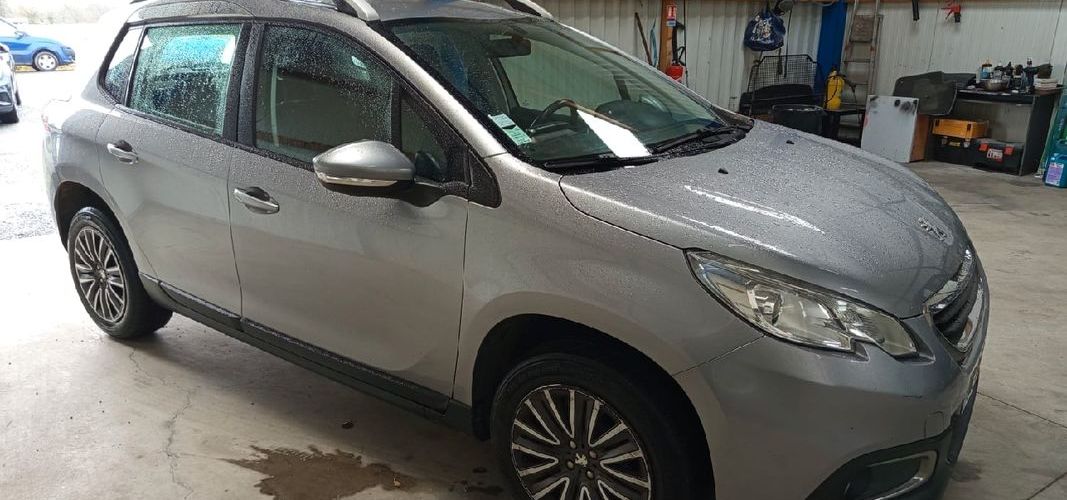 Peugeot 2008 1.6l EHDI92ch , garantie 12mois nationale