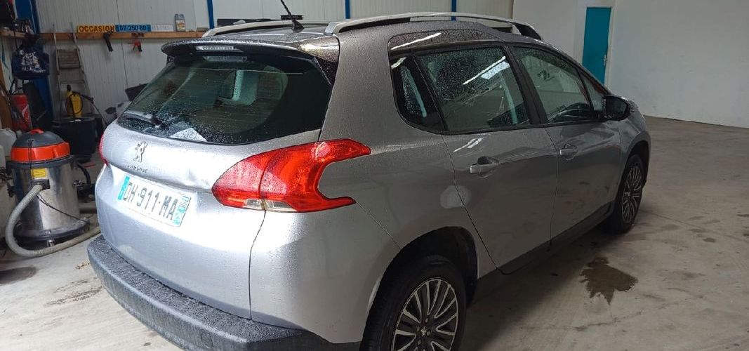 Peugeot 2008 1.6l EHDI92ch , garantie 12mois nationale