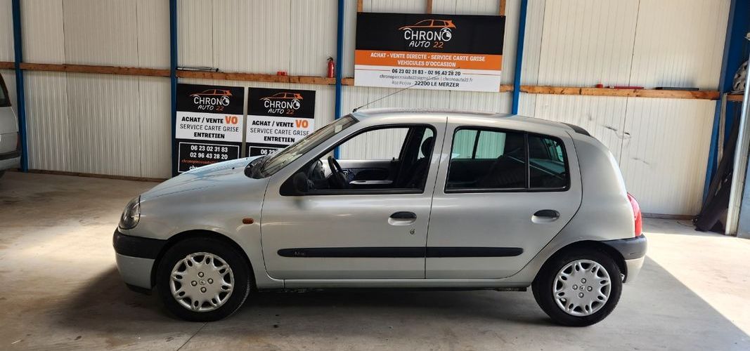 Renault clio 1.9l diesel / 138000km 1er main / Garantie 6mois