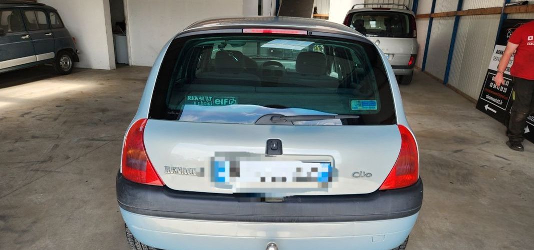 Renault clio 1.9l diesel / 138000km 1er main / Garantie 6mois