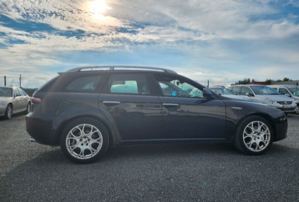 Alfa 159 sporwagon 2.4 jtdm Q4 (4x4) 210ch/garantie 6 mois nationale