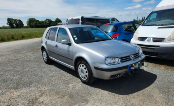 Golf4 essence 1.4l 75ch , 190km / Garantie 6mois