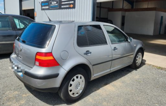 Golf4 essence 1.4l 75ch , 190km / Garantie 6mois