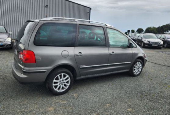 Sharan 1.9l tdi 115ch boite auto , 7places , garantie 12mois