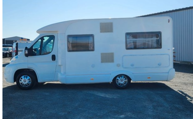Camping-car fiat ducat 2.3l jtd,131ch multijet , 4 places G/C/R/ 62800KM Garantie 12mois européenne