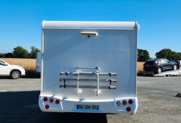 Camping-car fiat ducat 2.3l jtd,131ch multijet , 4 places G/C/R/ 62800KM Garantie 12mois européenne