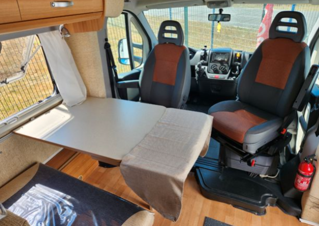 Camping-car fiat ducat 2.3l jtd,131ch multijet , 4 places G/C/R/ 62800KM Garantie 12mois européenne