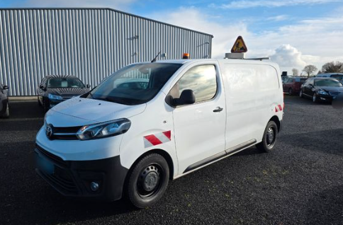 Toyota proace médium 2l d4d 120 ch active /Garantie 12 mois tva récupérable