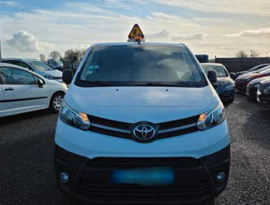 Toyota proace médium 2l d4d 120 ch active /Garantie 12 mois tva récupérable