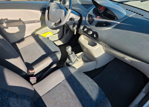 Renault twingo Essence 1er main 1.2l 76ch / garantie 12mois