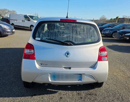 Renault twingo Essence 1er main 1.2l 76ch / garantie 12mois