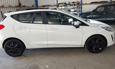 Ford grand cmax 7places Essence 1.0 scti 100ch ,133000km/ garantie 12mois