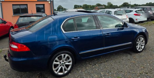 Skoda superb génération II 2.0l tdi 170ch en boîte auto/ garantie 3mois