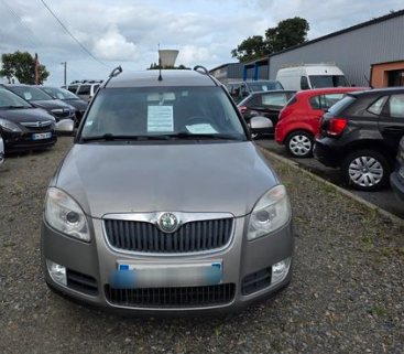 Skoda roomster 1.9l tdi 105 ch / 186000km / garantie 3mois ou 5000km